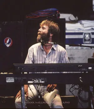 Grateful dead keyboard player brent mydland shoreline 6 90