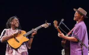 susana-millman-photo-of-habib-koite-and-eric-bibb-2013