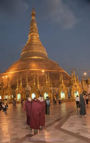 Shwedagon temple, Yangon Myanmar