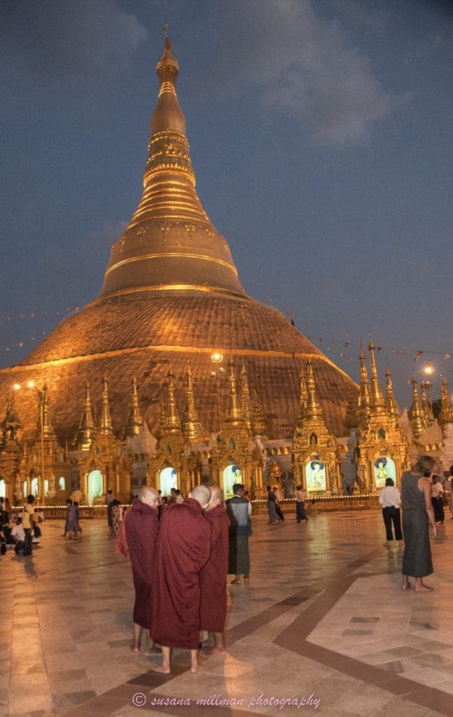 Shwedagon temple, Yangon Myanmar